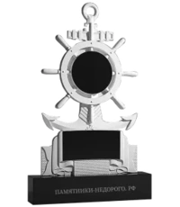 Памятник на могилу в честь мужества моряка