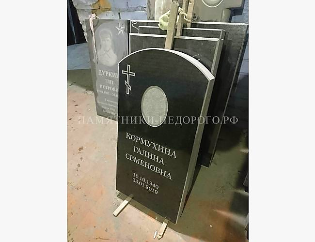 Округлый прямой памятник: образец готовой работы - фото 2