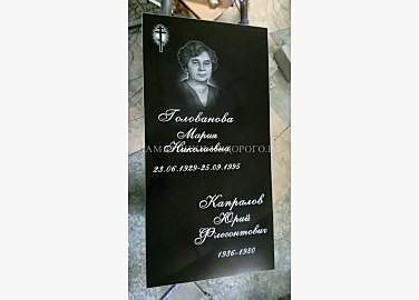 Гранитный памятник "Стандарт"