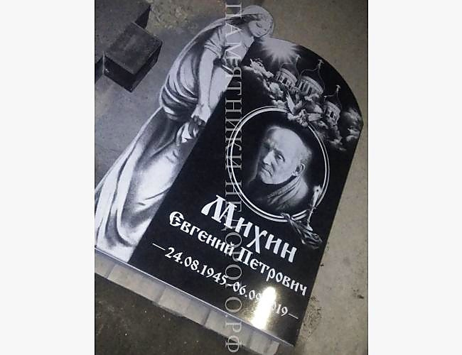 Эксклюзивный православный памятник из гранита «Скорбящая Дева Мария» - фото 3