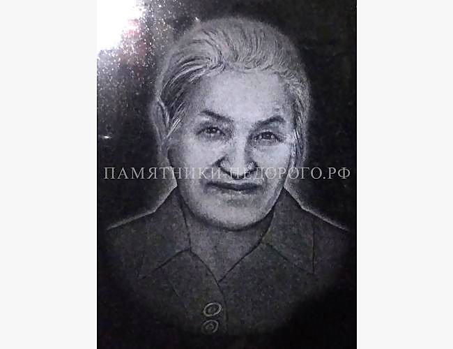 Вертикальный памятник "Волна" для семейного захоронения - фото 4