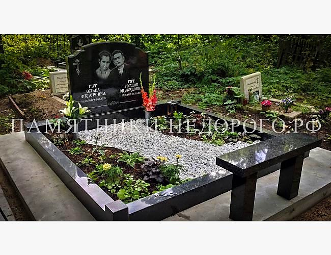 Двойной памятник "Стена 3" для семейного захоронения - фото 2