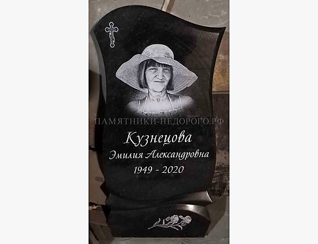 Гранитный памятник "Гармония 1": пример готовой работы