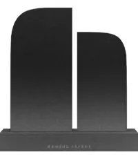 Трогательный памятник для семейного захоронения 