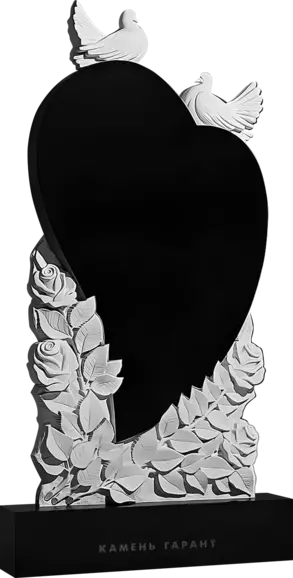 Памятник из чёрного гранита Голубки на сердце