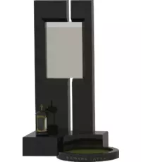 Вертикальный памятник с округлым цветником у основания