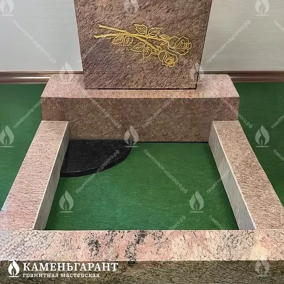 Плиточка из гранита под вазу