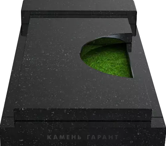 Памятник из чёрного гранита Надгробная Плита с вырезом полукруг