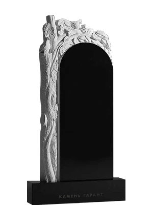 Памятник с деревом, на ветвях которого отдыхают голуби