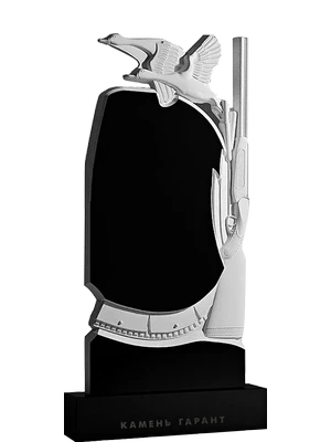 Резной памятник с ружьем и утками 