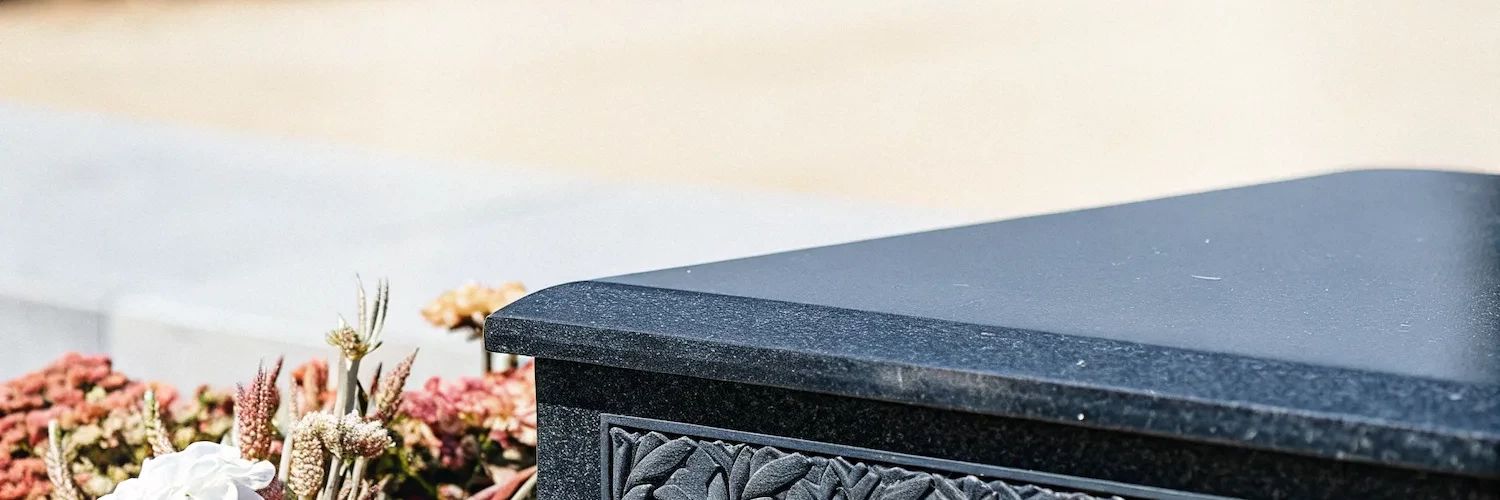 Можно ли ходить на кладбище в воскресенье по православным традициям