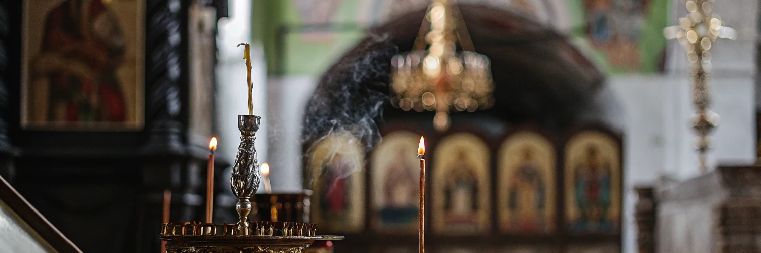 Как правильно креститься в православной церкви